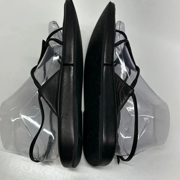 Prada Leather Sandals Flats Open Toe Ankle Strap Strappy Triangle Black Size 38 - Picture 6 of 10